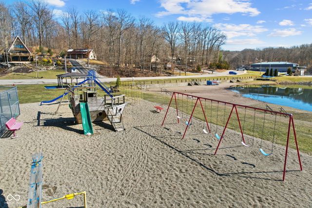 4435 E Pine Hill Court, Martinsville, IN 46151