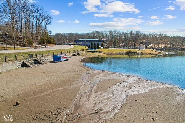 4435 E Pine Hill Court, Martinsville, IN 46151