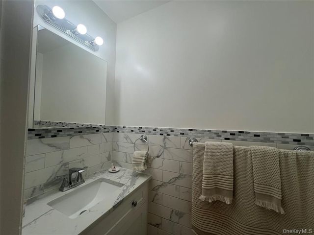 56 Hudson View Hill, Ossining, NY 10562