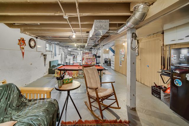 5531 W Grace Street, Chicago, IL 60641