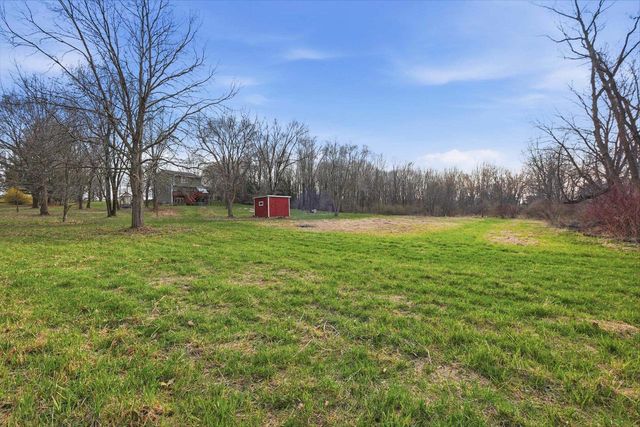 504 County Road N, Stoughton, WI 53589