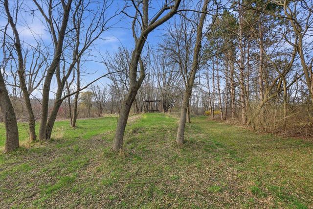 504 County Road N, Stoughton, WI 53589