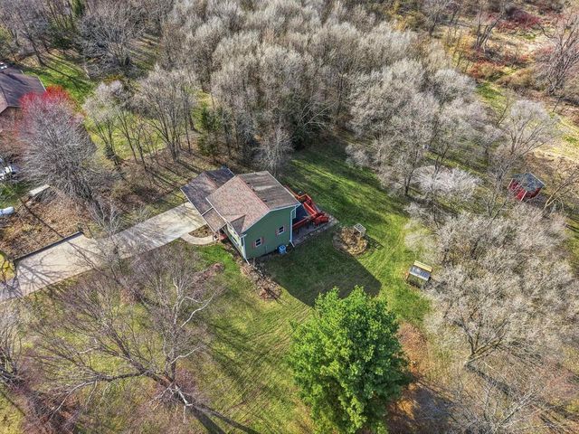 504 County Road N, Stoughton, WI 53589
