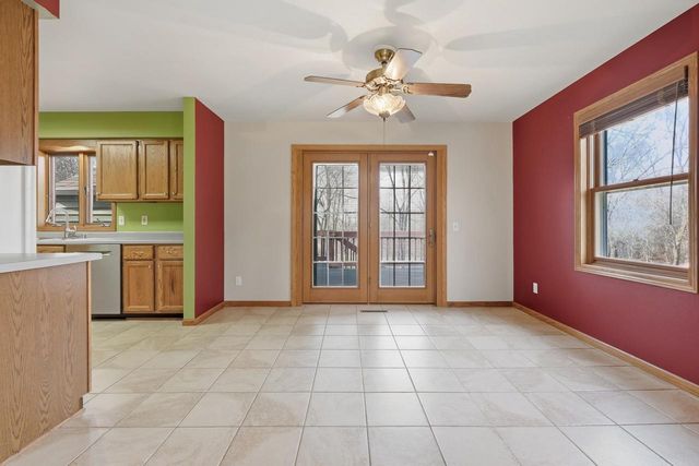 504 County Road N, Stoughton, WI 53589