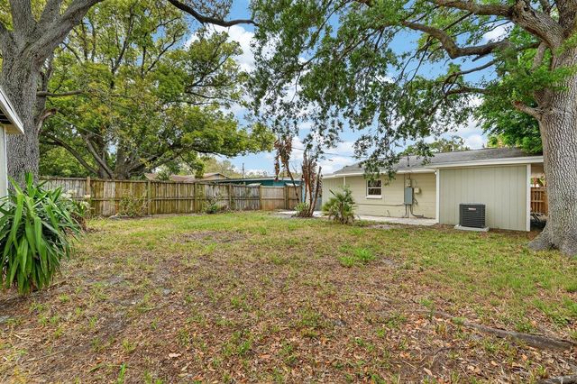 553 CALHOUN STREET, South Daytona, FL 32119