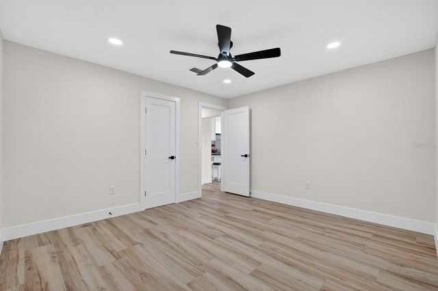 553 CALHOUN STREET, South Daytona, FL 32119