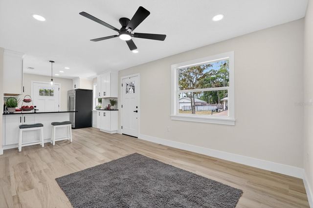 553 CALHOUN STREET, South Daytona, FL 32119