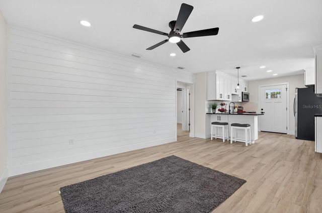 553 CALHOUN STREET, South Daytona, FL 32119