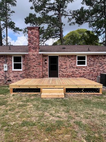 1115 Briar Bend Street, Sumter, SC 29154