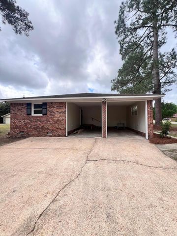 1115 Briar Bend Street, Sumter, SC 29154