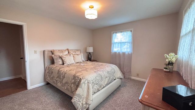 1115 Briar Bend Street, Sumter, SC 29154