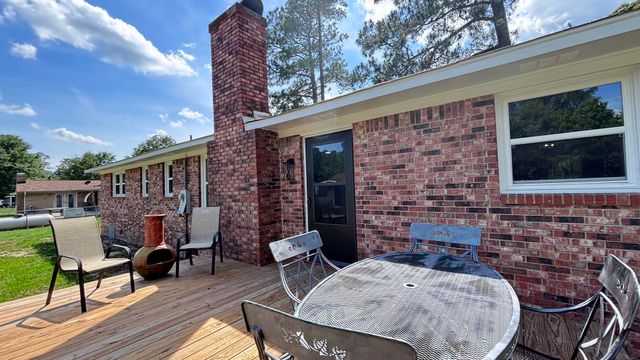 1115 Briar Bend Street, Sumter, SC 29154