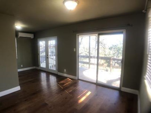 4553 Seawillow, Lockhart, TX 78644