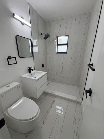 811 NW 65th St, Miami, FL 33150