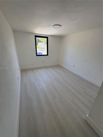 811 NW 65th St, Miami, FL 33150