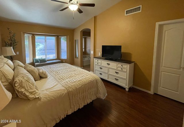 645 N El Dorado Drive, Gilbert, AZ 85233