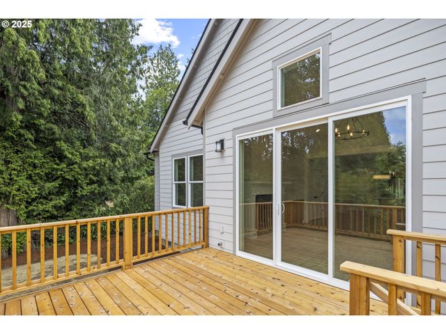 5133 Se MULLAN St, Milwaukie, OR 97222