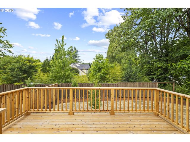 5133 Se MULLAN St, Milwaukie, OR 97222