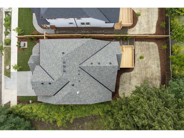 5133 Se MULLAN St, Milwaukie, OR 97222