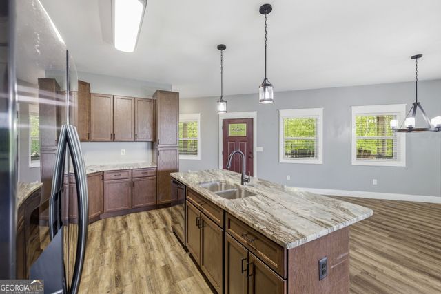 915 Sillycook Trail, Clarkesville, GA 30523