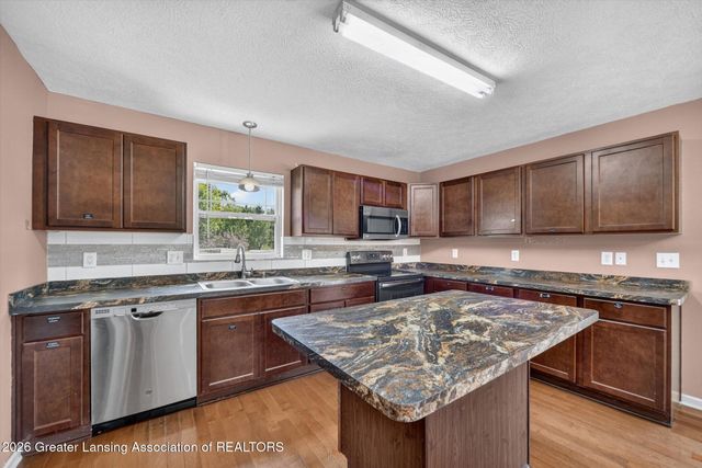 2691 Coreopsis Drive, Okemos, MI 48864