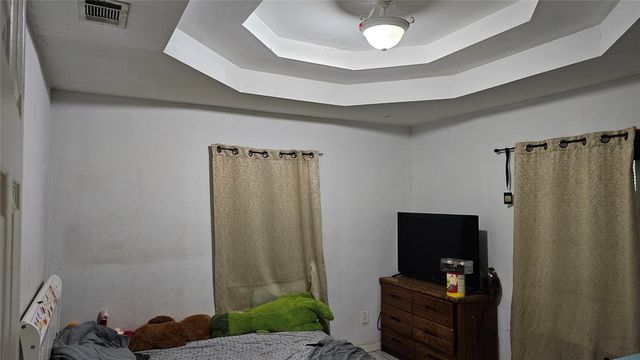 1525 Calvit Street, Hempstead, TX 77445