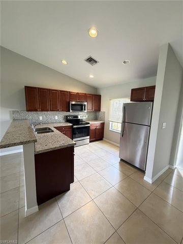 1817 Santa Barbara BLVD, Cape Coral, FL 33991