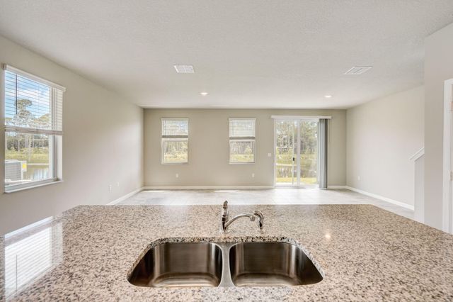 5728 SE Edgewater Circle, Stuart, FL 34997