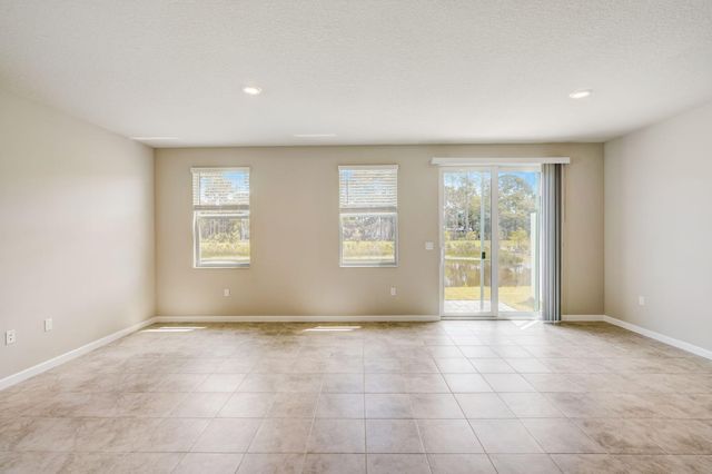 5728 SE Edgewater Circle, Stuart, FL 34997
