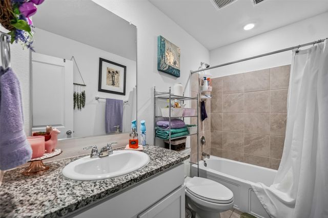1438 Dovekie Drive, Forney, TX 75126