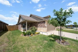 1438 Dovekie Drive, Forney, TX 75126
