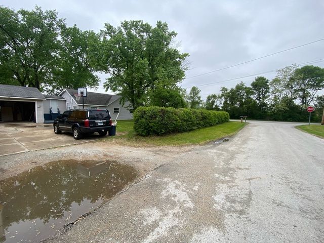 18020 RIDGELAND Avenue, Lansing, IL 60438