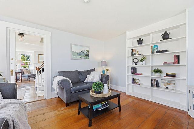 865 Washington St., Holliston, MA 01746