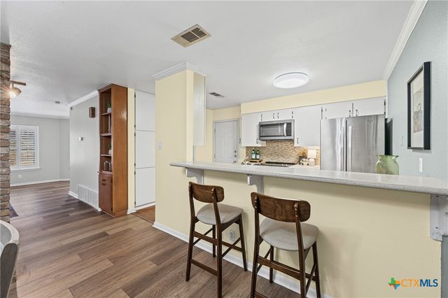 3811 River Oaks Circle, Temple, TX 76504