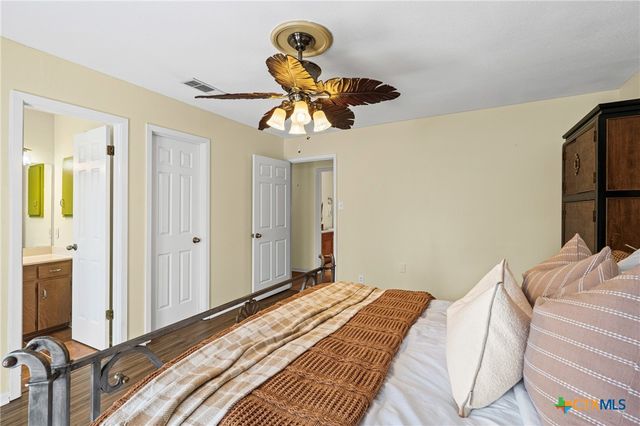 3811 River Oaks Circle, Temple, TX 76504