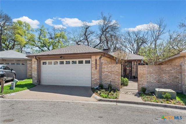 3811 River Oaks Circle, Temple, TX 76504