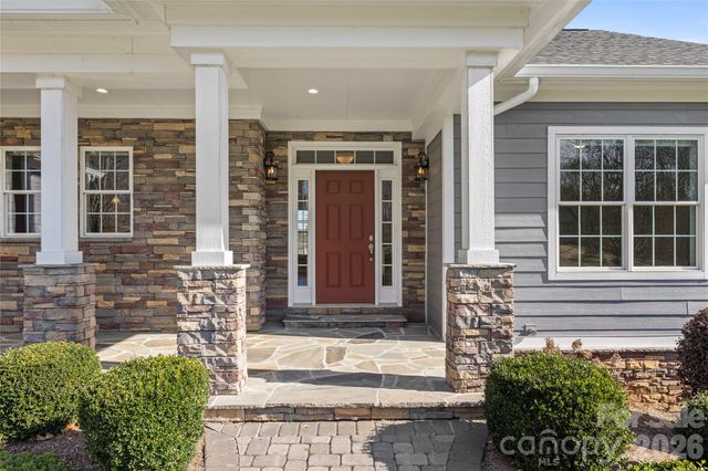 490 Mapleton Lane, Columbus, NC 28722