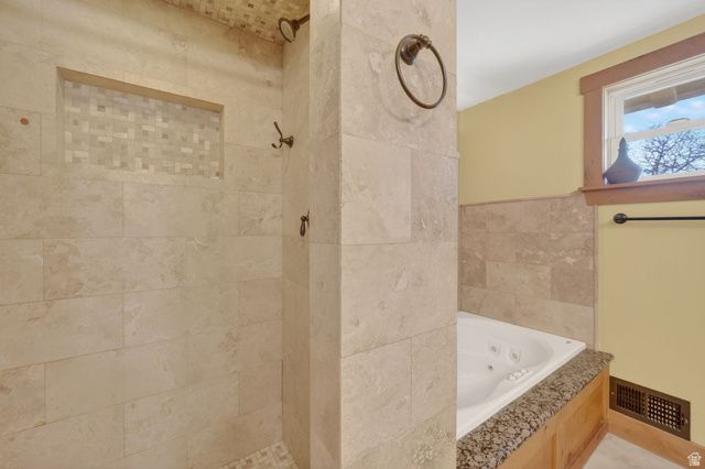 4090 S MONARCH WAY, Holladay, UT 84124