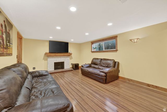 4090 S MONARCH WAY, Holladay, UT 84124