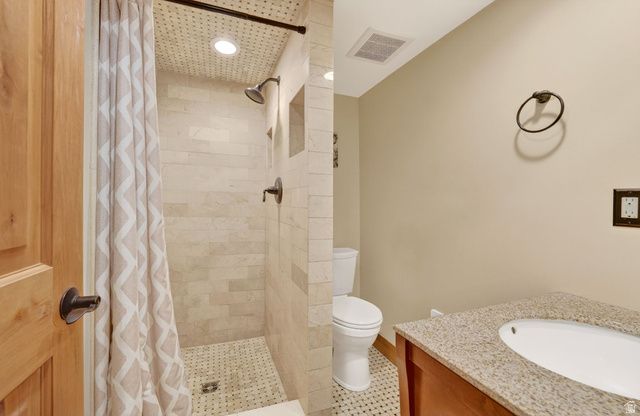 4090 S MONARCH WAY, Holladay, UT 84124