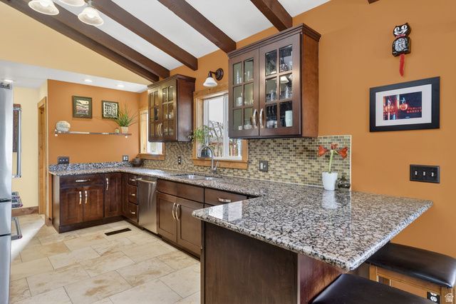 4090 S MONARCH WAY, Holladay, UT 84124