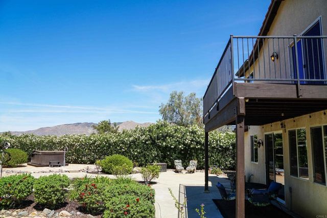 2452 Menlo Avenue, San Jacinto, CA 92583