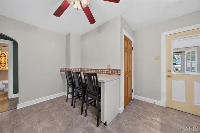 1014 N Benton Avenue, St Charles, MO 63301