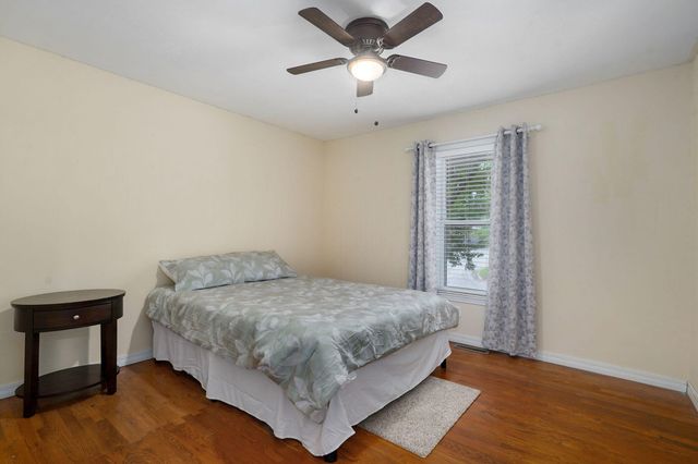 2081 E Adolphus Court, Springfield, MO 65804