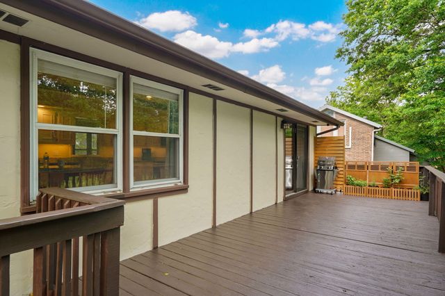 2081 E Adolphus Court, Springfield, MO 65804