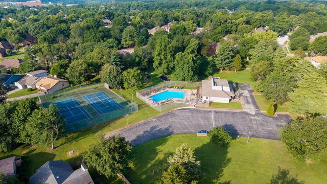 2081 E Adolphus Court, Springfield, MO 65804
