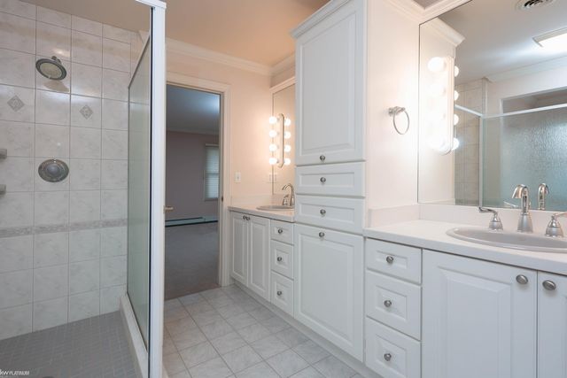 2806 Woodstock Drive, Port Huron, MI 48060