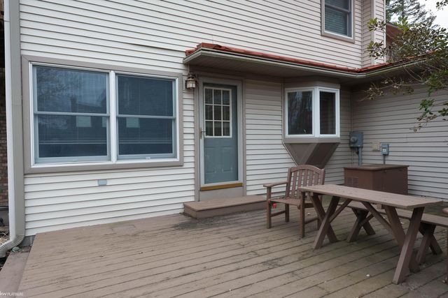 2806 Woodstock Drive, Port Huron, MI 48060