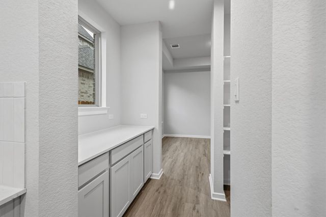 2827 Obsidian Drive, Iowa Colony, TX 77583