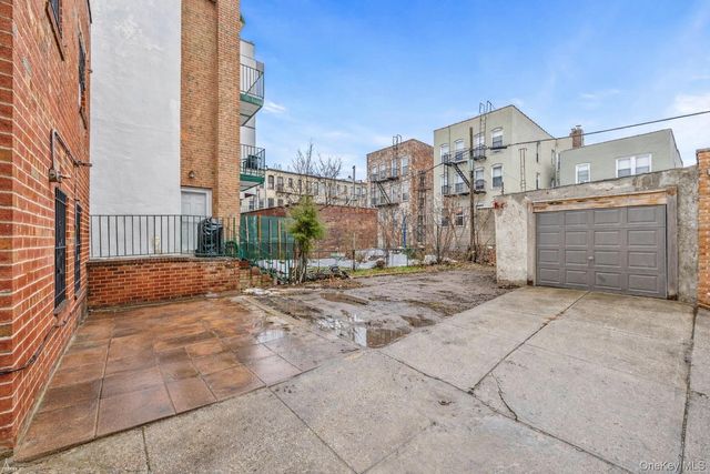 28-44 47th Street, Astoria, NY 11103